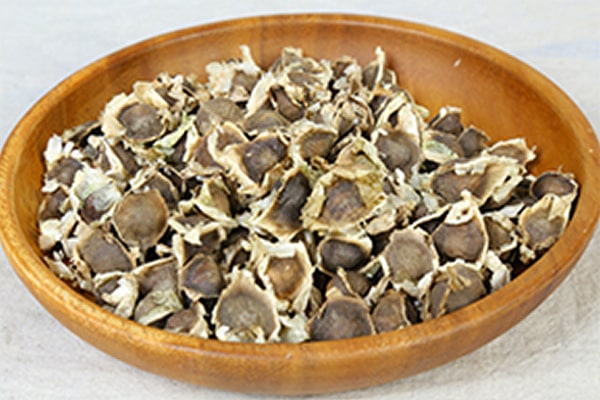 Natural brown moringa seeds from Grenera Nutrients